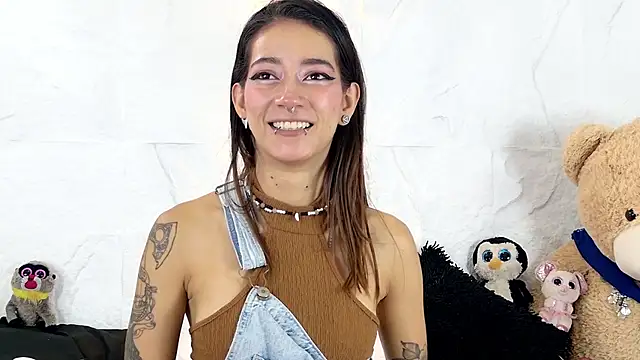 zorravioletta1 online show from October 20, 1:11 pm