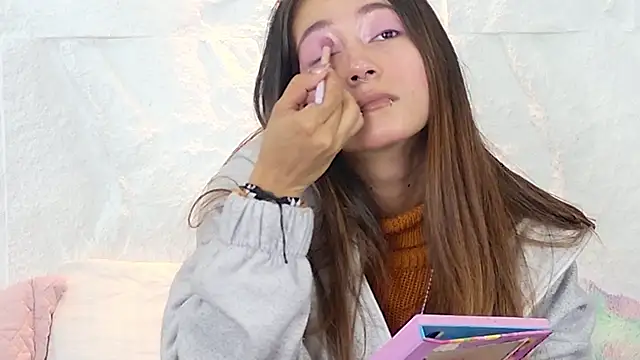 zorravioletta1 online show from October 9, 12:38 pm