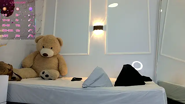 zorravioletta1 online show from March 22, 11:56 am