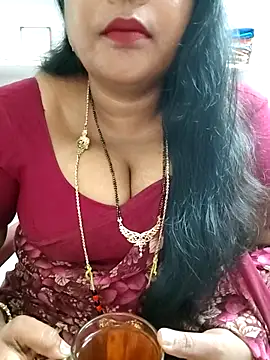 Snapshot of Swapna_143 chatting on December 5, 5:00 pm Swapna 143 online show from December 5, 5:00 pm