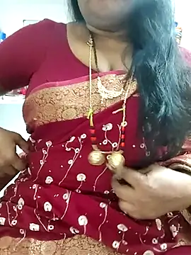 Snapshot of Swapna_143 chatting on November 28, 5:02 pm Swapna 143 online show from November 28, 5:02 pm