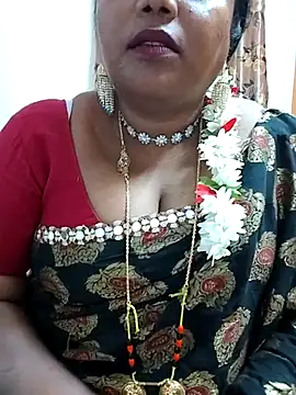 Snapshot of Swapna_143 chatting on March 6, 5:22 pm Swapna 143 online show from March 6, 5:22 pm