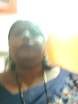 Snapshot of Swapna_143 chatting on March 4, 2:38 am Swapna 143 online show from March 4, 2:38 am