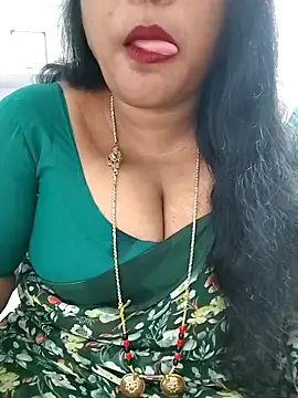 Snapshot of Swapna_143 chatting on September 14, 2:56 am Swapna 143 online show from September 14, 2:56 am