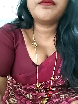 Snapshot of Swapna_143 chatting on September 15, 4:46 am Swapna 143 online show from September 15, 4:46 am