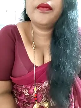 Snapshot of Swapna_143 chatting on September 25, 2:39 am Swapna 143 online show from September 25, 2:39 am