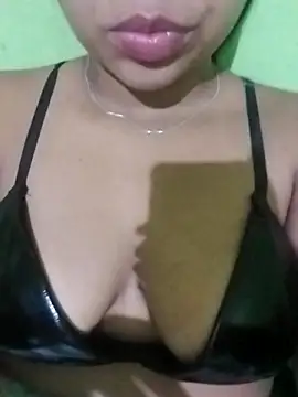 Bruna68 online show from May 1, 7:41 pm