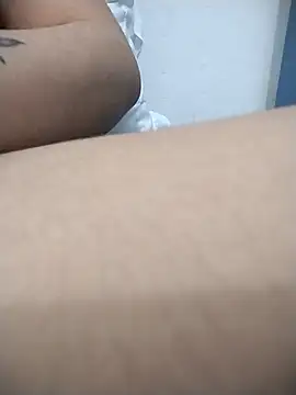 kBossgirls online show from December 15, 1:17 pm