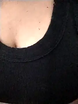 kBossgirls online show from November 26, 11:43 am