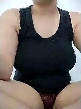 kBossgirls online show from December 3, 3:33 pm