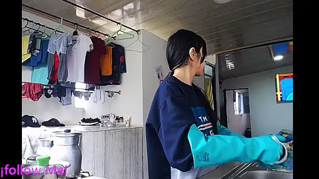 Snapshot of Nefera_16 chatting on February 12, 12:33 pm Nefera 16 online show from February 12, 12:33 pm