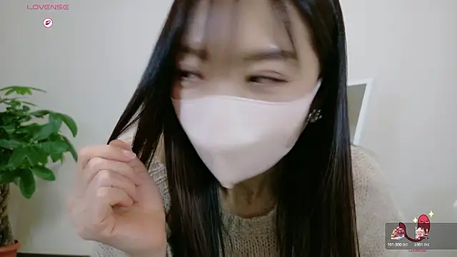 momochan88 online show from February 6, 12:01 pm