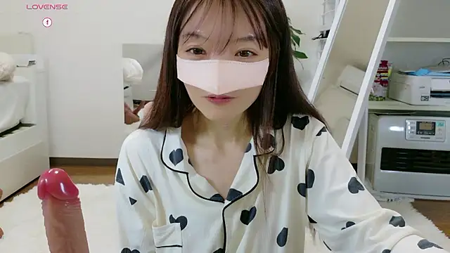 momochan88 online show from May 5, 12:08 pm