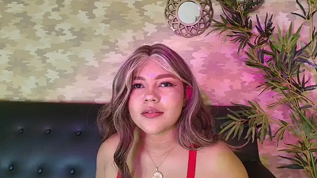Snapshot of cherry_chel chatting on February 20, 10:59 pm cherry chel online show from February 20, 10:59 pm