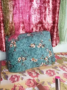 juhicpl143 online show from April 11, 3:14 am