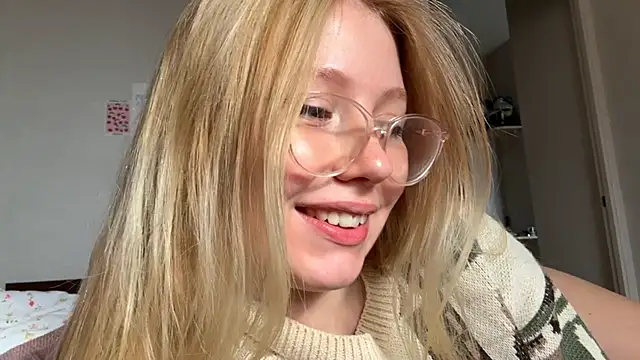 HoneyAudrey online show from September 14, 2:34 am