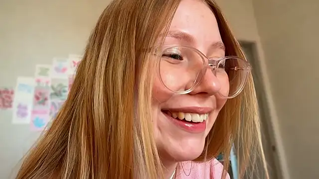 HoneyAudrey online show from June 10, 2:35 am