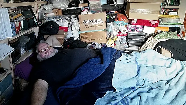 hadeszeuss2 online show from January 15, 2:53 pm