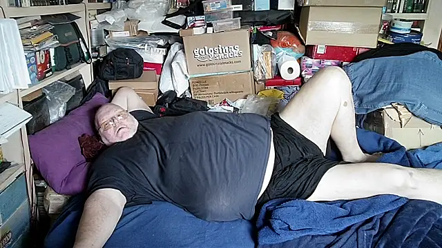 hadeszeuss2 online show from February 11, 2:50 pm