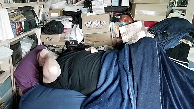 hadeszeuss2 online show from March 10, 3:27 pm