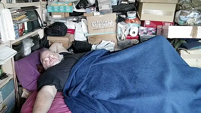 hadeszeuss2 online show from December 21, 3:03 pm