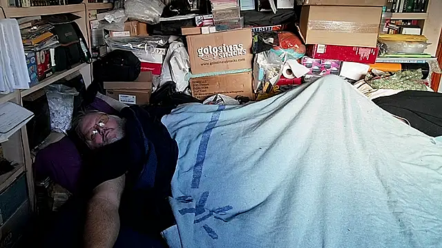 hadeszeuss2 online show from January 11, 3:19 pm