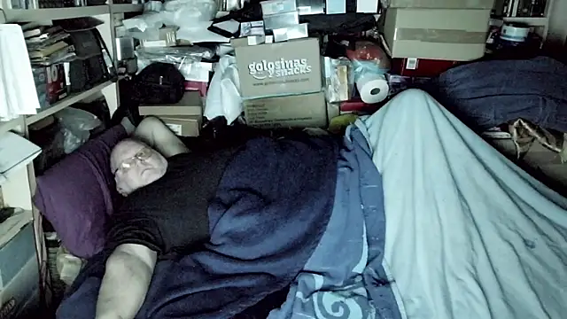 hadeszeuss2 online show from February 9, 7:23 pm