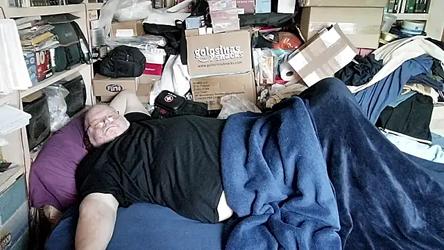 hadeszeuss2 online show from March 5, 3:08 pm