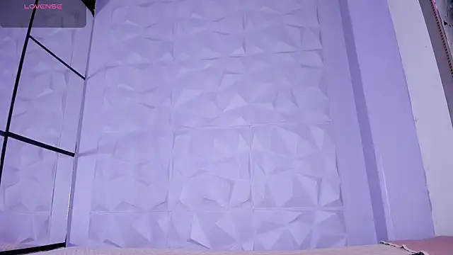  LittleLia online show from March 1, 7:03 pm