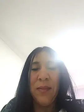 Camille jhonson online show from October 31, 8:44 am