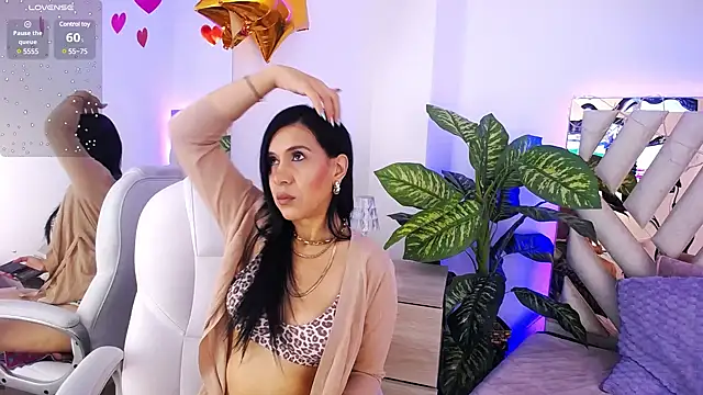 Camille jhonson online show from March 19, 10:33 am