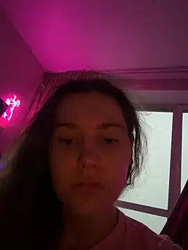 Snapshot of My_Emmy chatting on June 21, 9:31 pm My Emmy online show from June 21, 9:31 pm