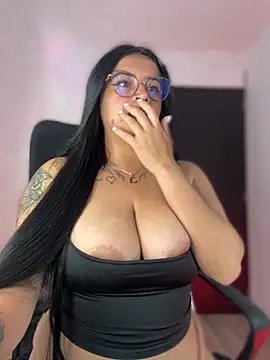 Devilsweet17 online show from September 27, 10:05 pm