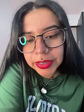 Devilsweet17 online show from April 24, 7:27 pm