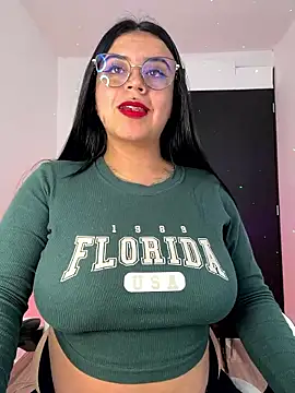 Devilsweet17 online show from January 16, 8:35 pm