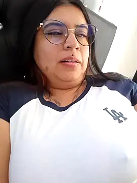 Devilsweet17 online show from February 2, 3:07 pm