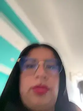 Devilsweet17 online show from April 9, 9:43 pm