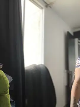 Devilsweet17 online show from October 26, 2:17 pm