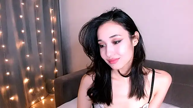 Snapshot of Li_noen chatting on January 24, 2:51 pm Li noen online show from January 24, 2:51 pm