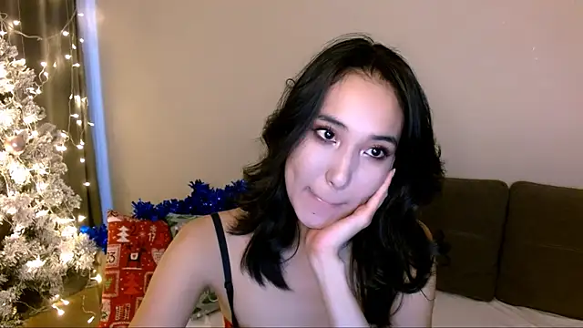 Snapshot of Li_noen chatting on December 19, 8:56 am Li noen online show from December 19, 8:56 am