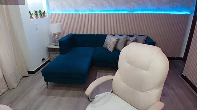 Snapshot of lenah_smith chatting on November 6, 11:36 am lenah smith online show from November 6, 11:36 am