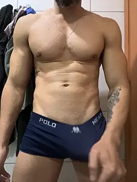 Snapshot of Lb20gostoso chatting on September 26, 4:41 am Lb20gostoso online show from September 26, 4:41 am