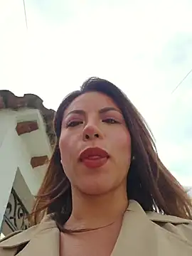 Snapshot of Karen_San_Miguel chatting on July 4, 7:51 pm Karen San Miguel online show from July 4, 7:51 pm