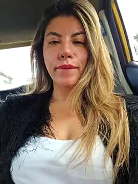 Snapshot of Karen_San_Miguel chatting on November 12, 3:16 pm Karen San Miguel online show from November 12, 3:16 pm