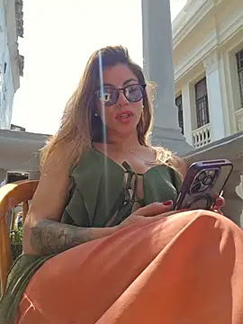 Karen San Miguel online show from April 10, 7:21 pm