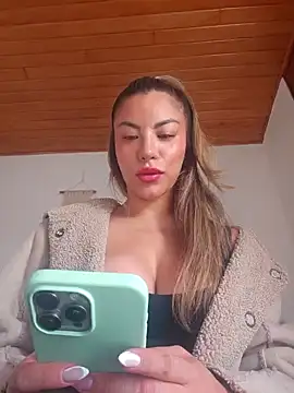 Snapshot of Karen_San_Miguel chatting on October 28, 7:35 pm Karen San Miguel online show from October 28, 7:35 pm