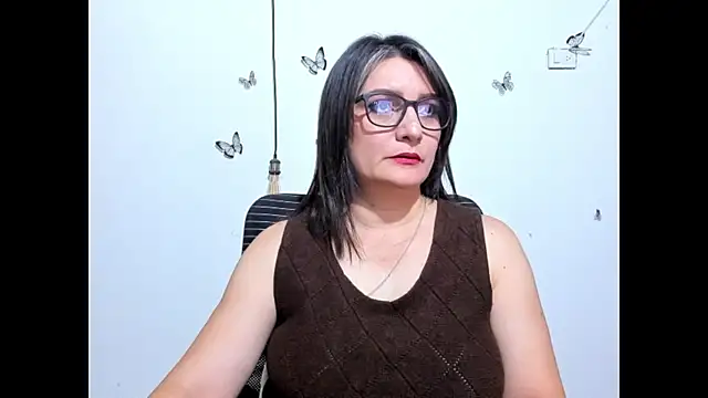 Snapshot of Amie_Adams82_ chatting on July 21, 3:46 pm Amie Adams82 online show from July 21, 3:46 pm