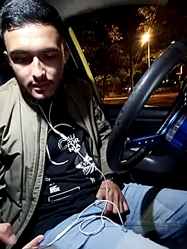 Snapshot of mosmar_20 chatting on September 13, 3:06 am mosmar 20 online show from September 13, 3:06 am