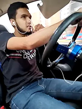 Snapshot of mosmar_20 chatting on February 4, 10:45 pm mosmar 20 online show from February 4, 10:45 pm