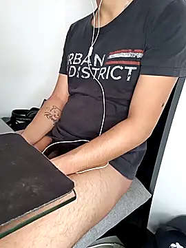 mosmar 20 online show from April 17, 9:06 pm